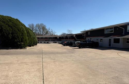 Ponca City Hotel | Americas Best Value Inn Ponca City