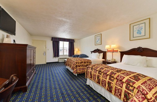 South Boston Hotel | Americas Best Value Inn & Suites South Boston