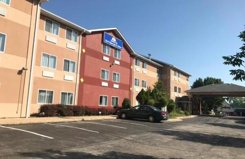 St. Charles Hotel | Americas Best Value Inn and Suites Saint Charles