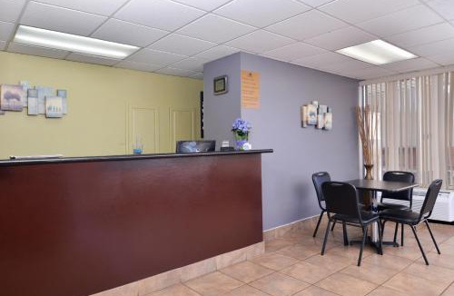 West Monroe Hotel | Americas Best Value Inn West Monroe