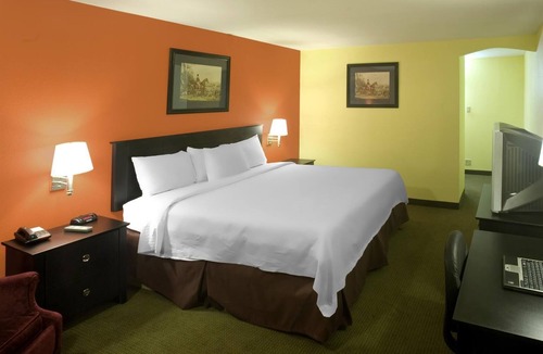 Waco Hotel | Americas Best Value Inn Waco