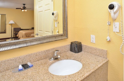 Winnsboro Hotel | Americas Best Value Inn Winnsboro, LA
