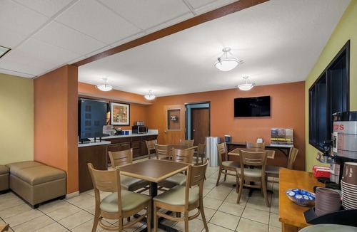 La Grande Hotel | Americas Best Value Sandman Inn