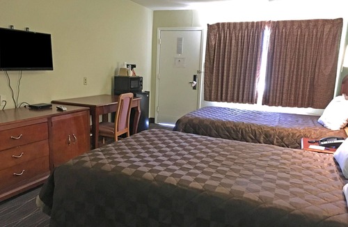 Alexandria Hotel | Americas Best Value Inn Alexandria