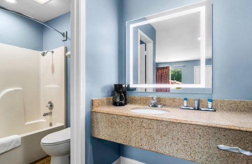 Siloam Springs Hotel | Americas Best Value Inn & Suites Siloam Springs