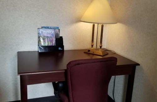 Bardstown Hotel | Americas Inn Bardstown