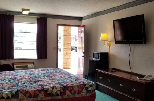 Bardstown Hotel | Americas Inn Bardstown