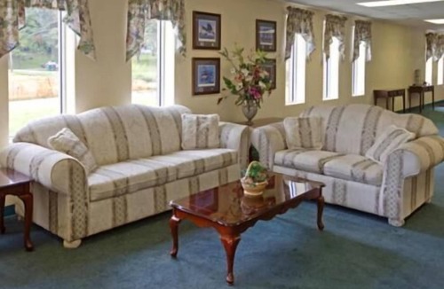 Leeds Hotel | Americas Inn