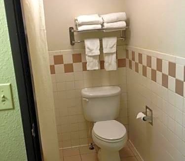 McAlester Hotel | AmericInn by Wyndham McAlester