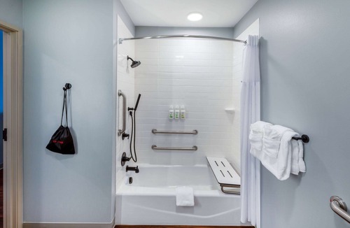 Mountain Home Hotel | Americinn By Wyndham Mountain Home