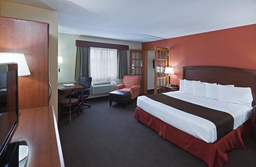 Bemidji Hotel | AmericInn by Wyndham Bemidji