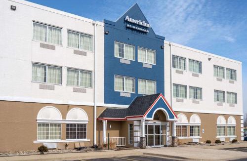 Cedar Rapids Hotel | AmericInn by Wyndham Cedar Rapids North