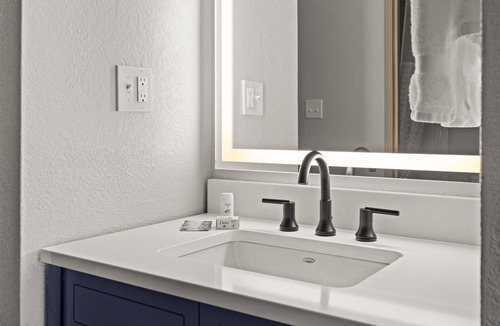 Casper Hotel | AmericInn by Wyndham Casper Event Center Area