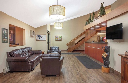 Cloquet Hotel | AmericInn by Wyndham Cloquet