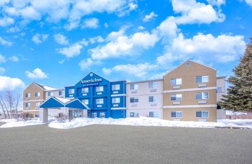 Duluth Hotel | AmericInn by Wyndham Duluth