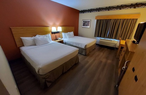 Princeton Hotel | AmericInn by Wyndham Princeton IL