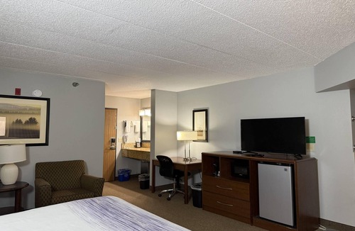 Sioux Falls Hotel | AmericInn by Wyndham Sioux Falls
