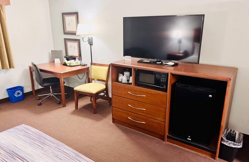 Stillwater Hotel | AmericInn by Wyndham Stillwater