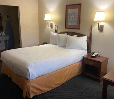 Brookings Hotel | AmeriCoast Inn