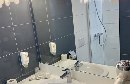 Palavas-les-Flots Hotel | Amerique Hotel Palavas Plage