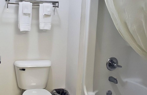 Stanley Hotel | AmeriVu Inn and Suites - Stanley