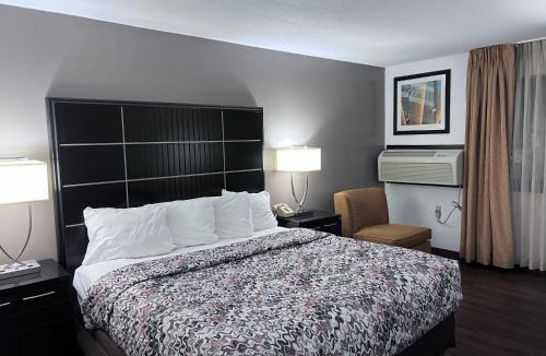 Park Falls Hotel | AmeriVu Inn