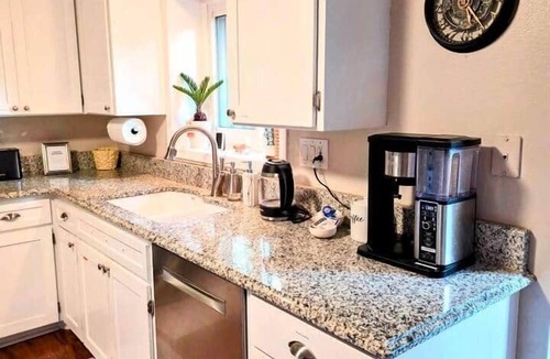 Ames House | Ames Guest House