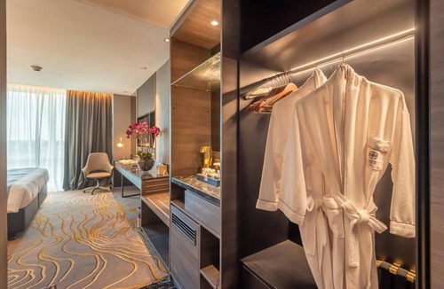 Ayer Keroh Hotel | Ames Hotel