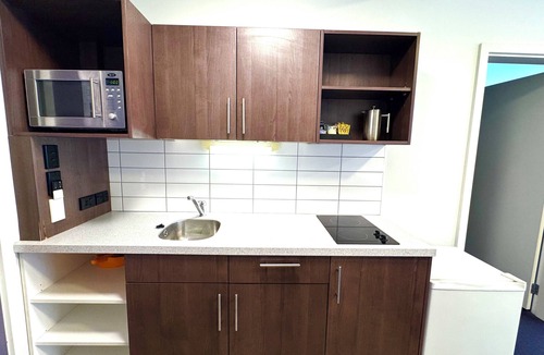 Porirua Hotel | Amethyst Court Motorlodge