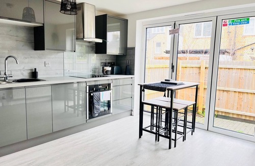 Cambridge House | Amethyst in Cambridge