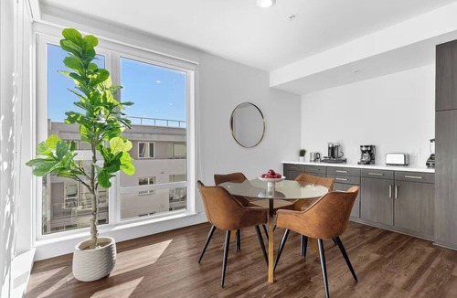 Marina del Rey Apartment | Amethyst Sky Loft - Elevated Two-Story Waterfront