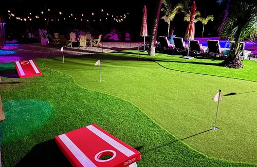 Palma Sola House | AMI in 5 miles: Pool, Pickleball & Mini Golf