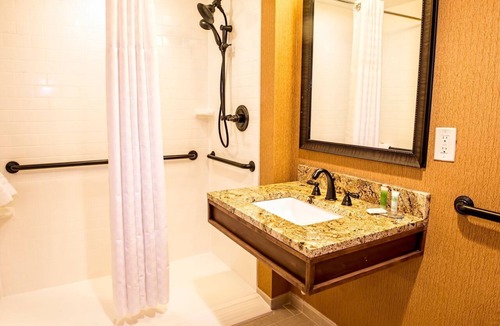 Dawsonville Cabin | Amicalola Falls State Park & Lodge