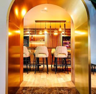 L'Isle-Adam Hotel | Amicitia - Hôtel & Restaurant