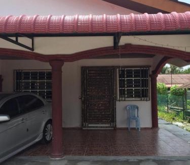 Nibong Tebal House | AMIMAS HOMESTAY