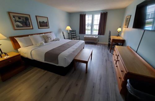 Nappanee Hotel | Amish Inn