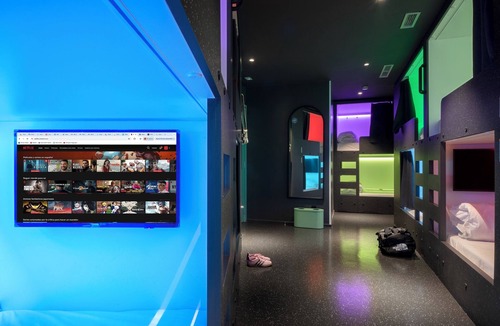 Navas Hostel | Amistat City Hostel Barcelona