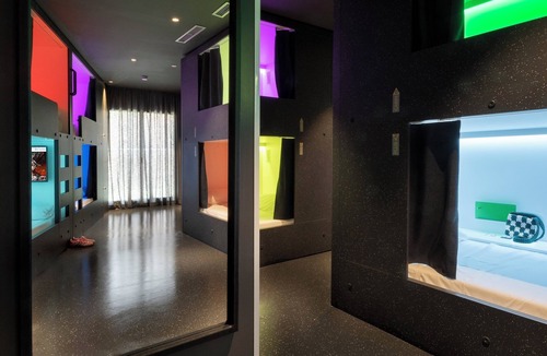 Navas Hostel | Amistat City Hostel Barcelona