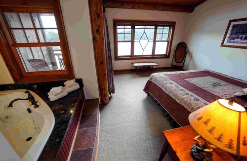 Saranac Lake Cabin | Ampersand Bay Resort
