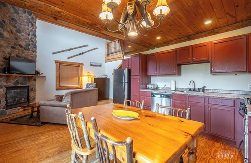 Saranac Lake Cabin | Ampersand | Beech Cabin
