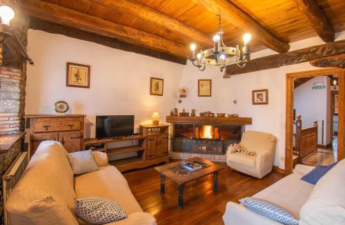 Lizaso Ski Chalet | Amplia casa rural en el corazón del valle Ulzama