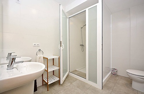 Ensanche Diputacion Apartment | Amplio Apartamento de 5 Dormitorios a 50 mt del Paseo Maritimo