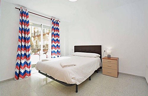 Ensanche Diputacion Apartment | Amplio Apartamento de 5 Dormitorios a 50 mt del Paseo Maritimo