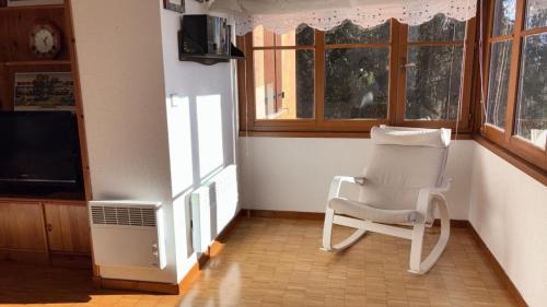 Enveitg Apartment | Amplio apartamento con gimnasio y piscina, ideal familias