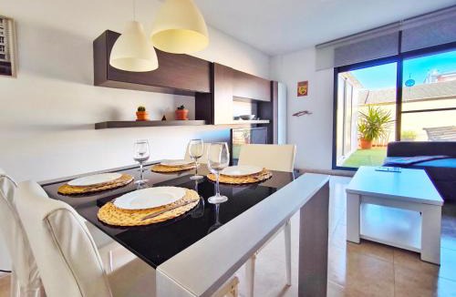 Ulldecona Apartment | Amplio y Cómodo Apartamento con Terraza, Ulldecona