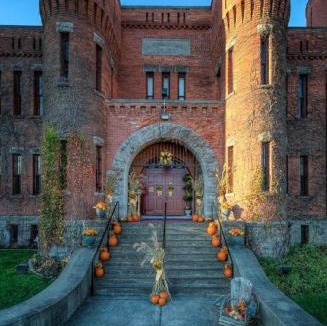 Amsterdam Hotel | Amsterdam Castle NY