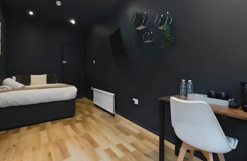 Earl's Court Hotel | Amsterdam Hotel