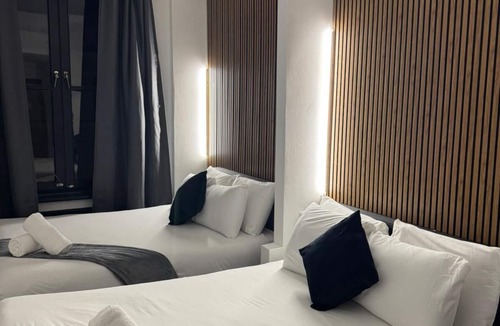 Earl's Court Hotel | Amsterdam Hotel