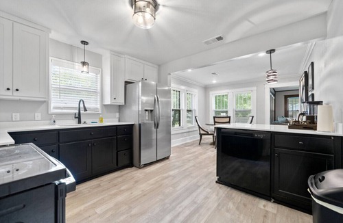Russellville House | Amy`s Place, Remolded 4 Bedroom near Arkansas Tech