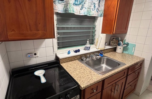 Punaluu Cottage | An Absolute, Perfect Paradise and Affordable